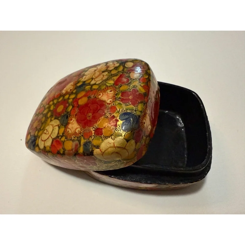 Vintage INDIA Hand Painted Colorful Floral Wooden‎ Lacquerware Trinket Box rings